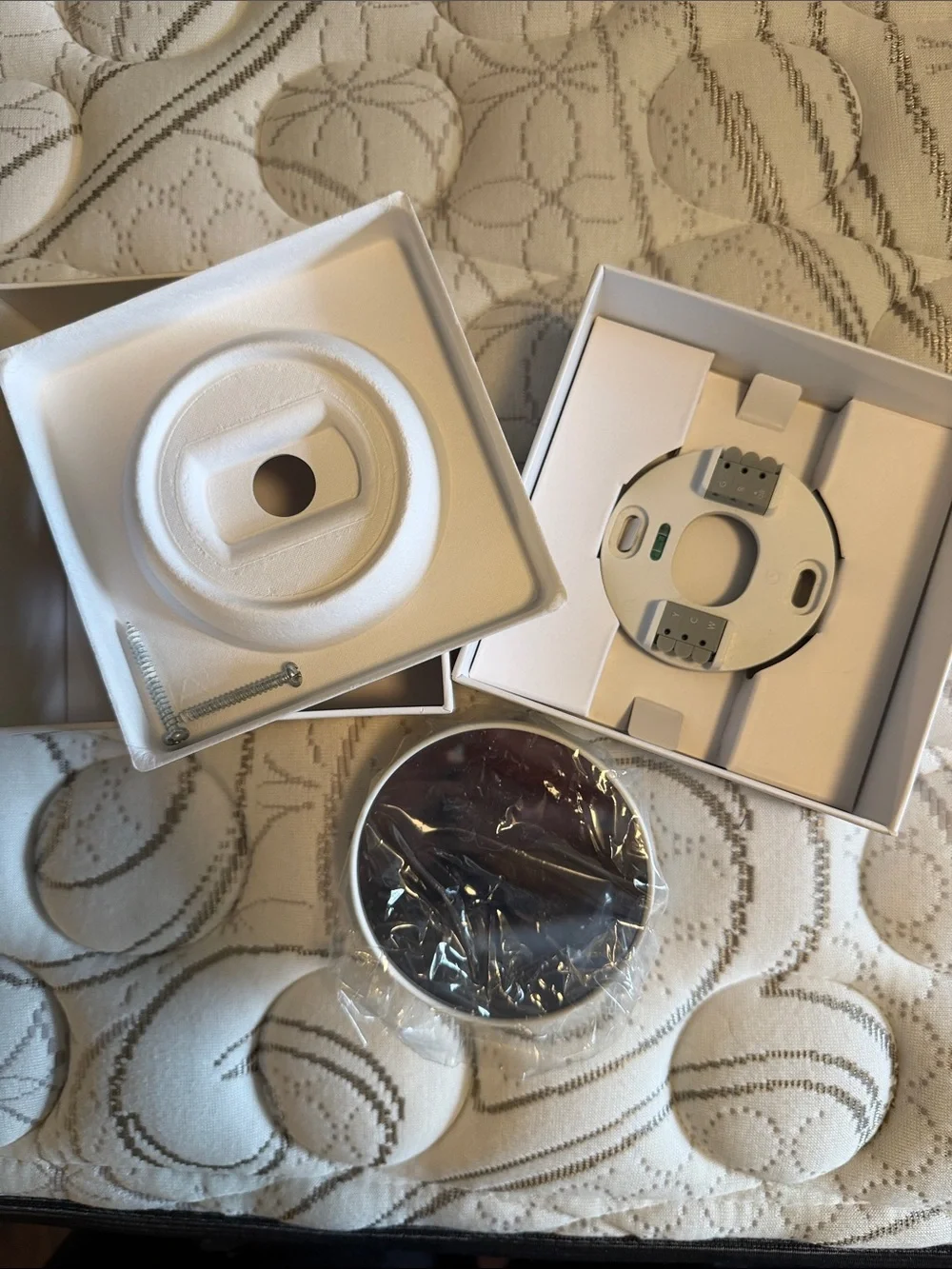 Google Nest Thermostat - White and Silver Accent